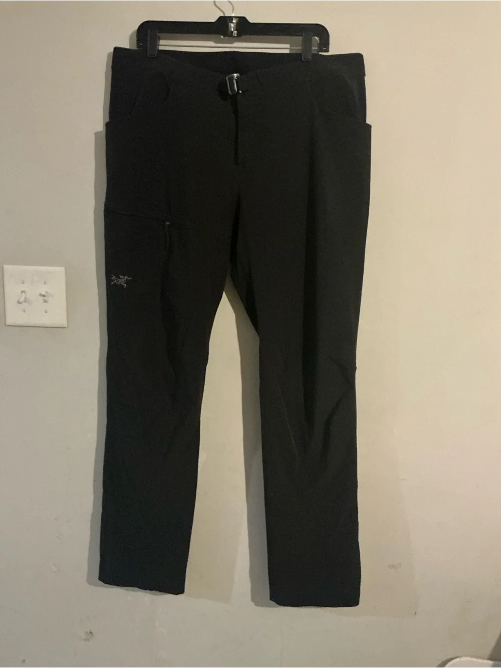 Arc'teryx Black Men's Cargo Performance Pants